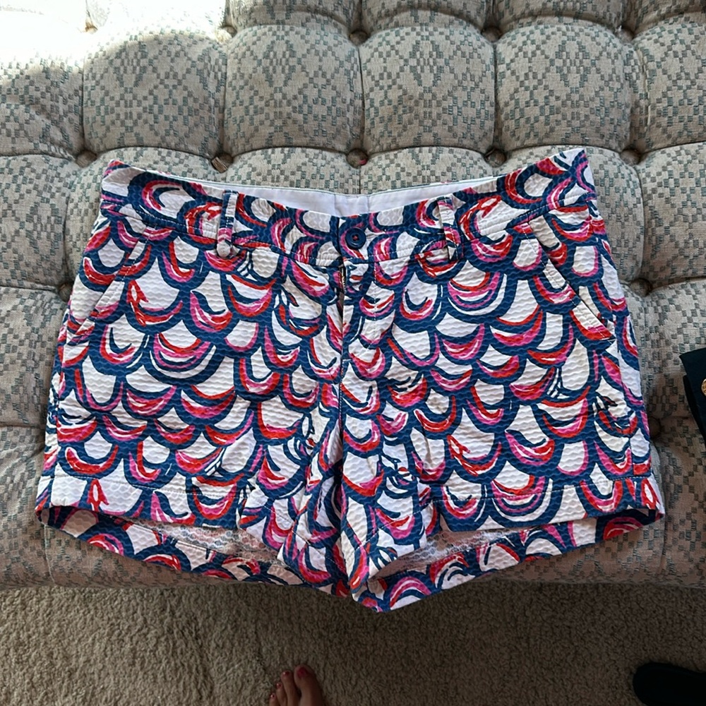 Size 12 Lilly pulitzer Callahan shorts.
